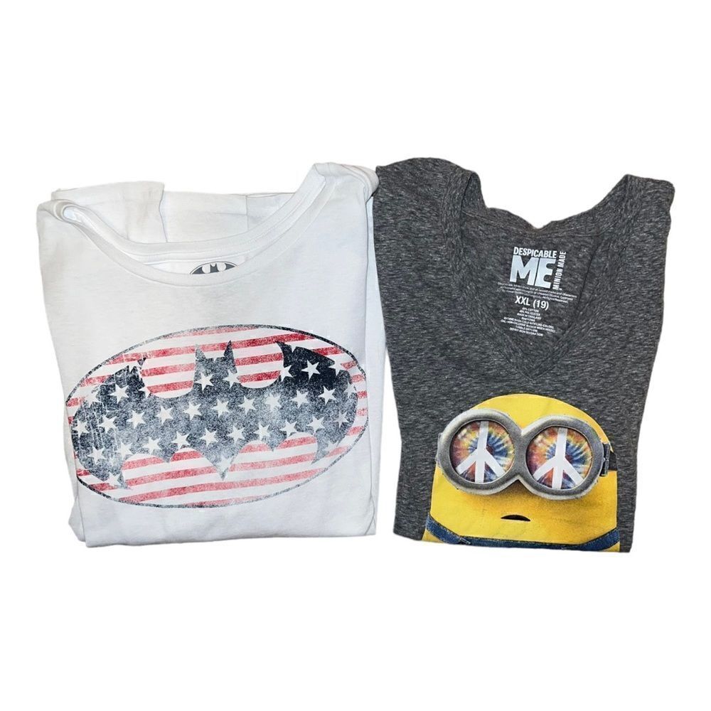 Batman & Minions Lot of 2 Shirts White Patriotic Gray Peace Juniors 2XL 19 EUC